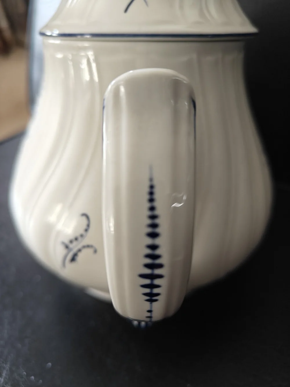 Villeroy And Boch Vieux Luxembourg Porcelain Teapot
